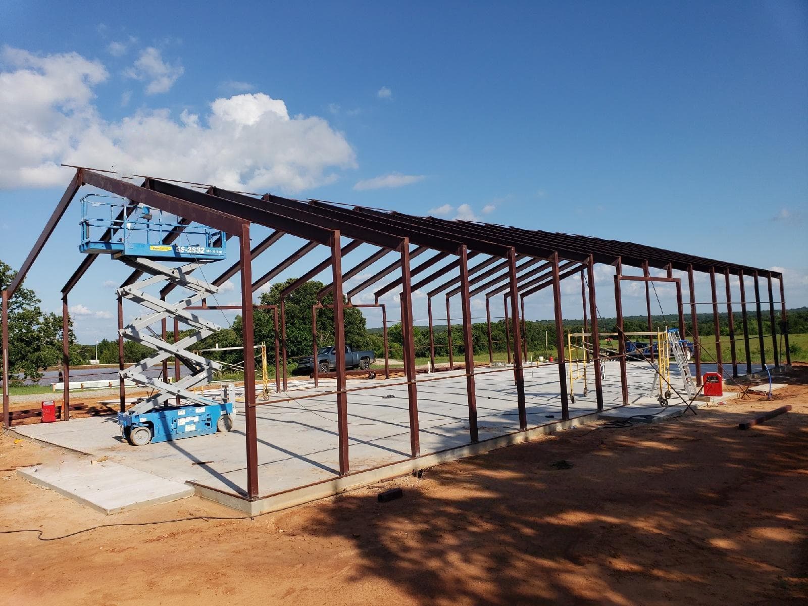 Greene Builds crew putting up a steel frame